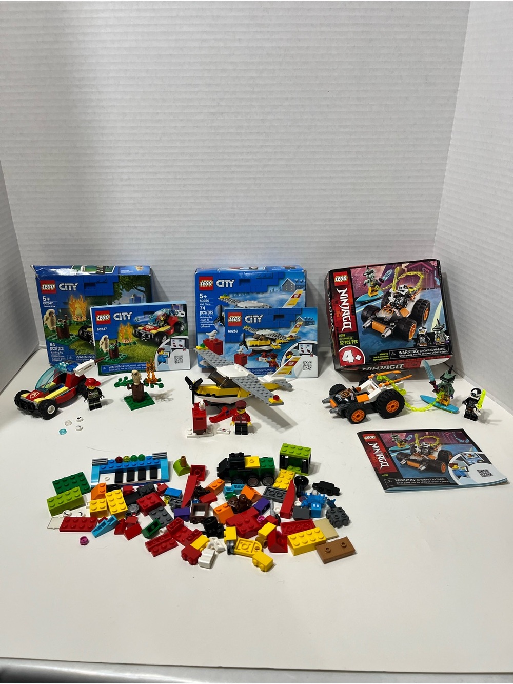 LEGO Lot city forest fire , mail plane, ninjago carls speeder car sets plus